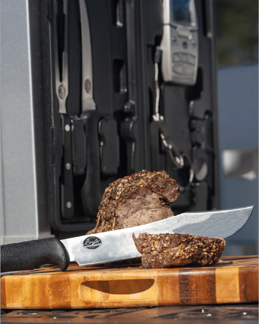 Bradley Smoker Tools: Knife Kit With Thermometer - Image 7